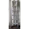 Image 2 : REYNOLDS 6 FOOT ALUMINUM LADDER