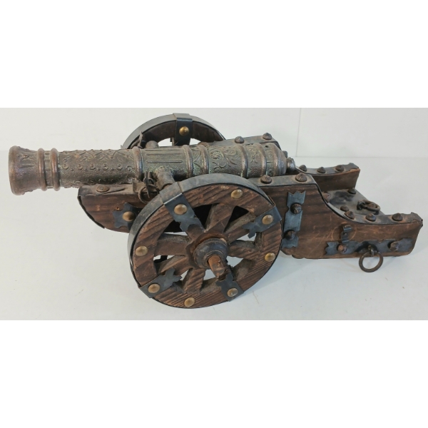 ARTILLERIA IMPERIAL CARLOS I MODEL COPPER CANNON