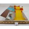 Image 4 : RENWAL DRAWBRIDGE SET
