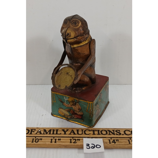 TIN LITHO MECH MONKEY W/ TRAY COIN BANK
