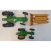 Image 7 : LOT OF 5 - DIECAST & PLASTIC MODEL JOHN DEERE TRACTORS & CAT DOZER