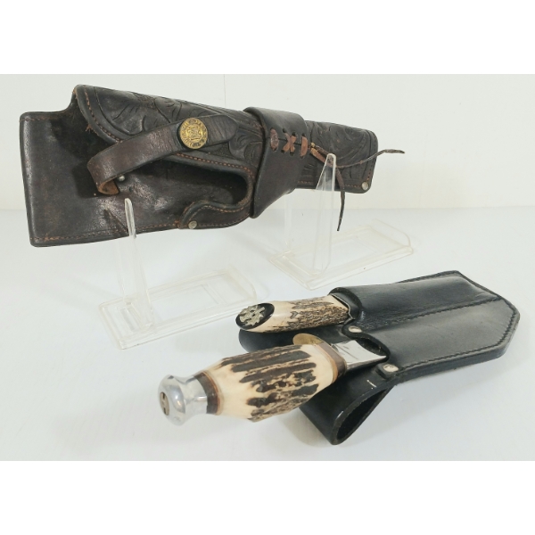 LOT OF 4 - LEATHER H.H. HEISER PISTOL HOLSTER, ANTLER HANDLE KNIVES & SHEATH