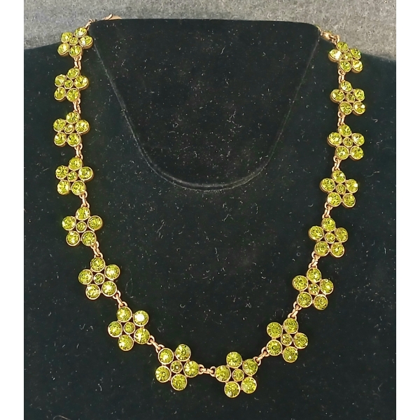 ANN TAYLOR FLORAL PERIDOT NECKLACE