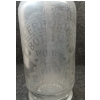 Image 5 : PETERBOROUGH BOTTLING WKS. - CLEAR ACID-ETCHED - 30OZ SYPHON BOTTLE