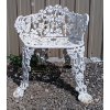Image 8 : LOT OF 4 - WROUGHT IRON ROCOCO STYLE GARDEN SET - INCL CHAIRS & SIDE TABLE