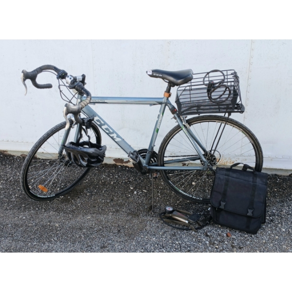 CCM PRESTO BICYCLE W/ ACCESSORIES