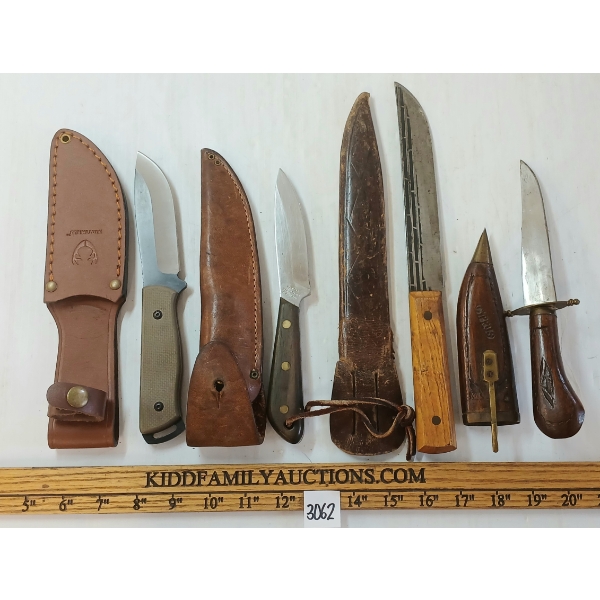 LOT OF 4 - ASSORTED KNIVES W/ SHEATHS