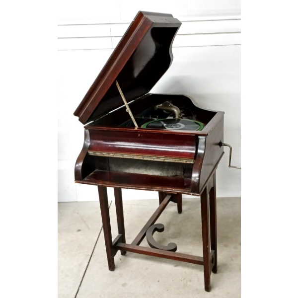 GRAMOPHONE IN A BABY GRAND PIANO DESIGN - CIRCA 1915-25