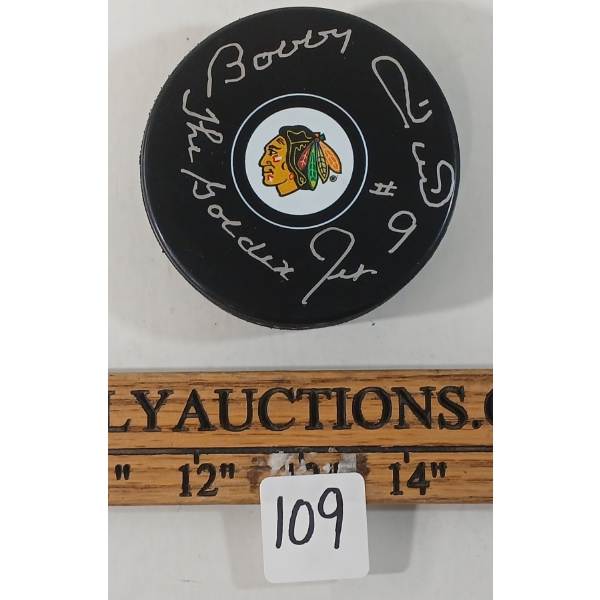CHICAGO BLACK HAWKS #9 BOBBY HULL AUTOGRAPHED HOCKEY PUCK