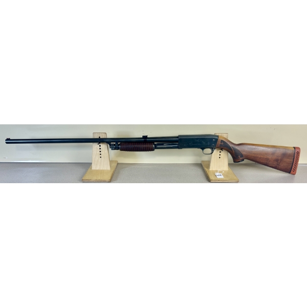 ITHACA 37 FEATHERLIGHT IN 12 GA