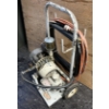 Image 2 : GOLDBLATT COMPRESSOR - UNTESTED