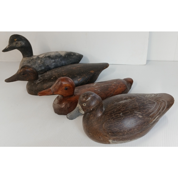 LOT OF 4 - VINTAGE DECOY DUCKS
