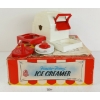Image 2 : HASBRO FROSTY-FREEZE ICE CREAMER W/ ORIG BOX