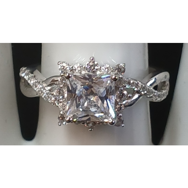 STERLING & CZ HALO TWIST RING