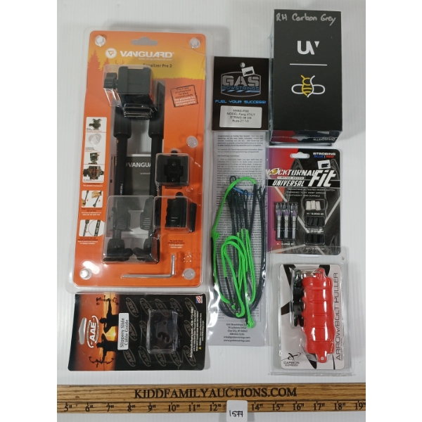 LOT OF 6 - VANGUARD EQUALIZER PRO 2, FANG XL / LT BOWSTRING, BEEREAL CARBON MATTHEWS GRIP, ETC