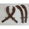 Image 5 : LOT OF 2 - CROSSED SWORDS WALL HANGINGS