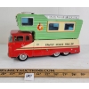 Image 1 : TIN FRICTION FAMILY HOUSE TRAILER 