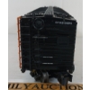 Image 3 : LOT OF 2 - LIONEL SANTA FE STEEL-SIDED REEFER & CROSSING GATE