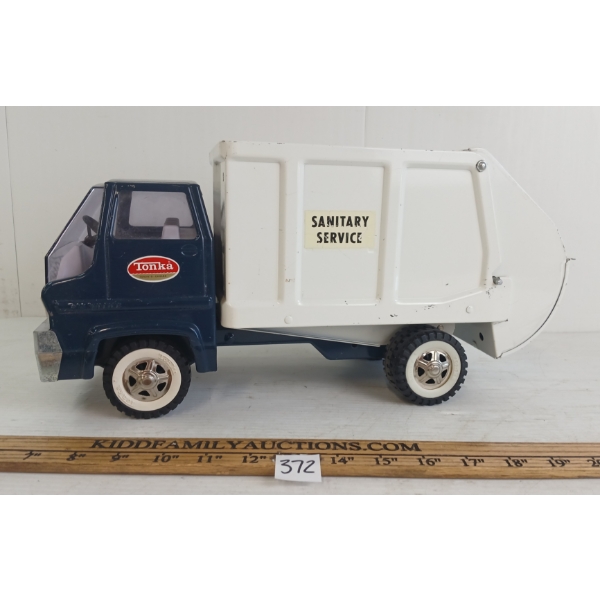 TONKA PRESSED STEEL SANITARY SERVICE TRUCK