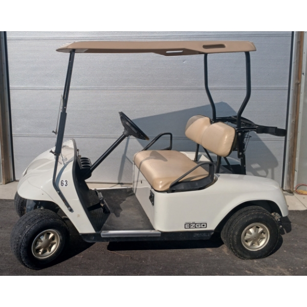ELECTRIC GOLF CART W/ CHARGER
