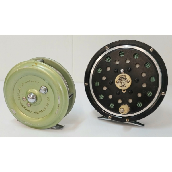 LOT OF 2 - PFLUGGER MEDALIST & HORROCKS-IBBOTSON REELS