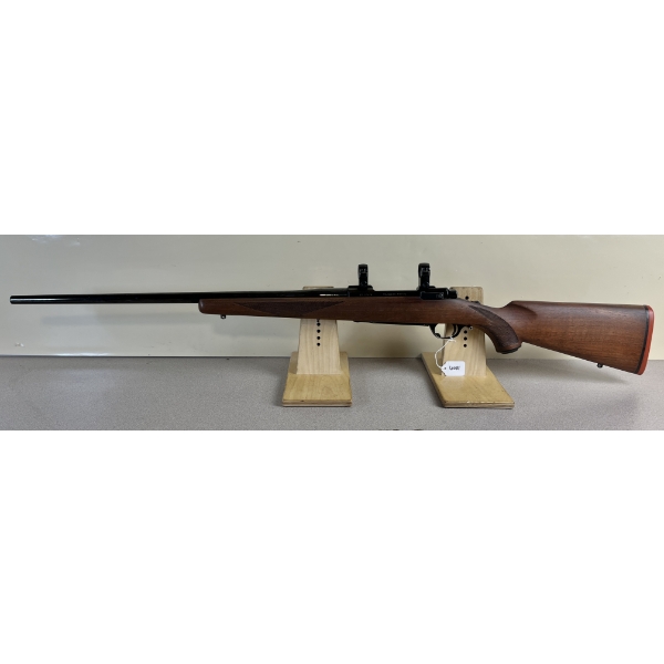 RUGER M77 IN 7MM REM MAG 