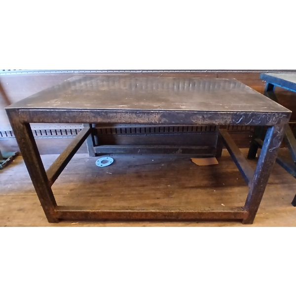 STEEL SHOP BENCH
