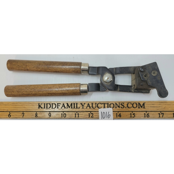 LYMAN 3584290 BULLET MOULD