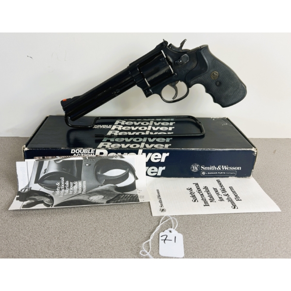 SMITH & WESSON MODEL 586 IN .357 MAG - RESTRICTED