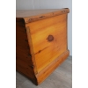 Image 3 : PINE BLANKET BOX