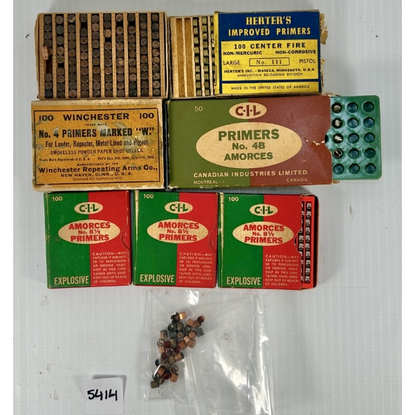 PRIMERS: APPROX 530X MIXED VINTAGE PRIMERS & PERCUSSION CAPS