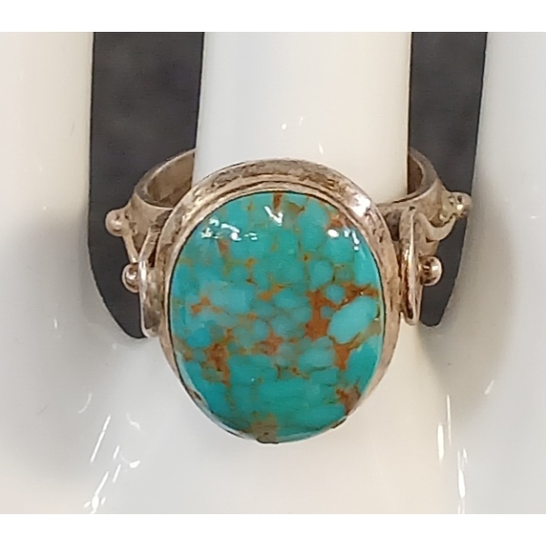 TURQUOISE & STERLING SILVER RING