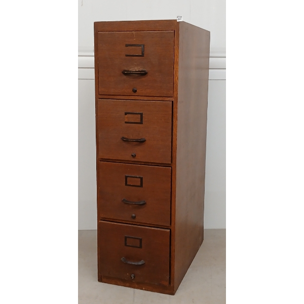 GLOBE-WERNICKE LETTER SIZE FILING CABINET - 4 DRAWER
