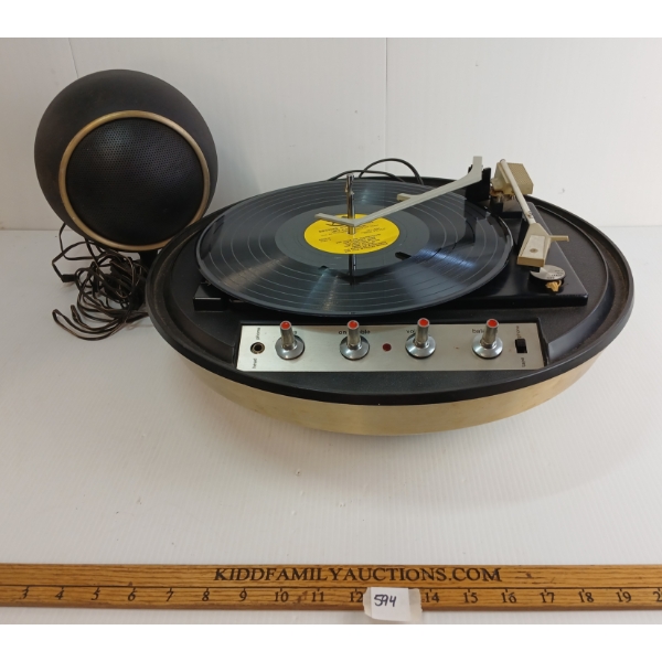 LOT OF 2 - 1970'S ELECTROHOME APOLLO 860 D TURNTABLE W/ SPEAKER