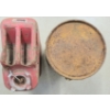 Image 6 : LOT OF 2 - B/A & UNKNOWN OIL CANS - 5 GAL