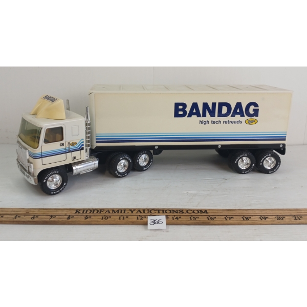 NYLINT PRESSEDS STEEL BANDAG TRUCK