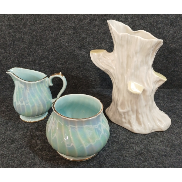 LOT OF 3 - BELLEEK TREE TRUNK VASE & SADLER ENGLAND TEAL LUSTRE WARE SUGAR BOWL & CREAMER SET