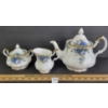 Image 2 : LOT OF 3 - 1987 MOONLIGHT ROSE ROYAL ALBERT BONE CHINA