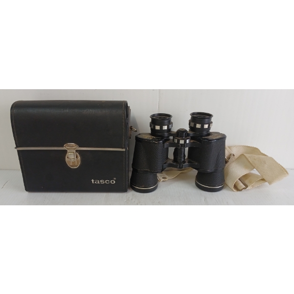TASCO FULLY COATED 8X40 BINOCULARS W/ CASE