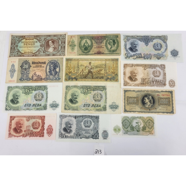 LOT OF 12 - WORLD BANKNOTES - INCL BULGARIA, GREECE & HUNGARY
