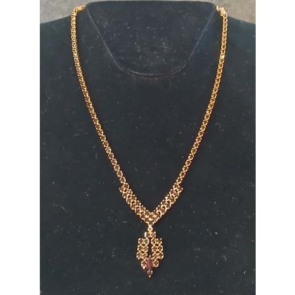 CORO GOLD TONED GARNET NECKLACE W/ EXTENSIONS