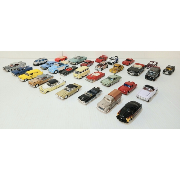 LOT OF 30 - DIECAST CARS - M2, HOTWHEELS, NEWRAY, ETC