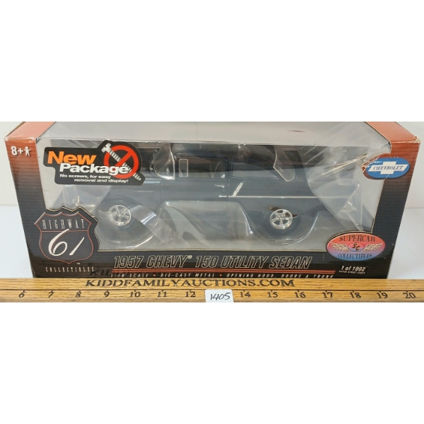 ERTL HIGHWAY61 1957 CHEVY 150 UTILITY SEDAN DIECAST MODEL