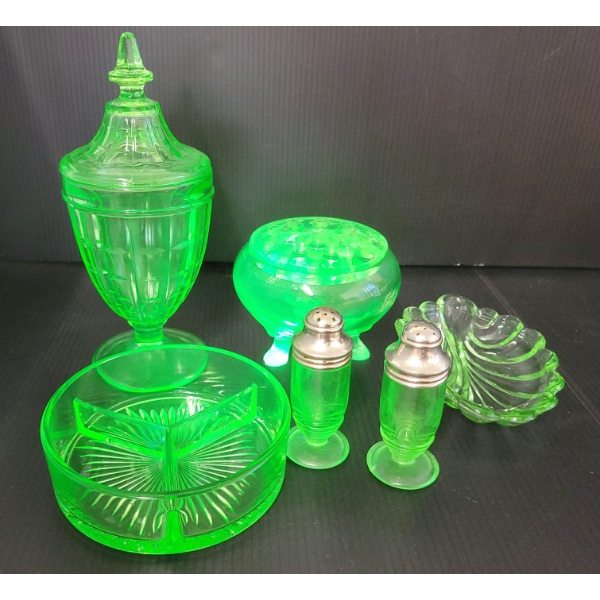 LOT OF 6 - ASSORTED URANIUM DEPRESSION GLASS PCS