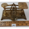Image 2 : ENGLISH VICTORIAN BRASS POSTAL SCALE 