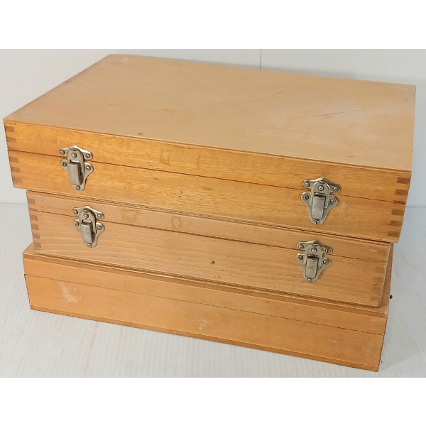 LOT OF 3 - HANDGUN CASES