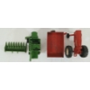 Image 8 : LOT OF 2 - ERTL DIECAST INTERNATIONAL TRACTOR & JOHN DEERE COMBINE MODELS