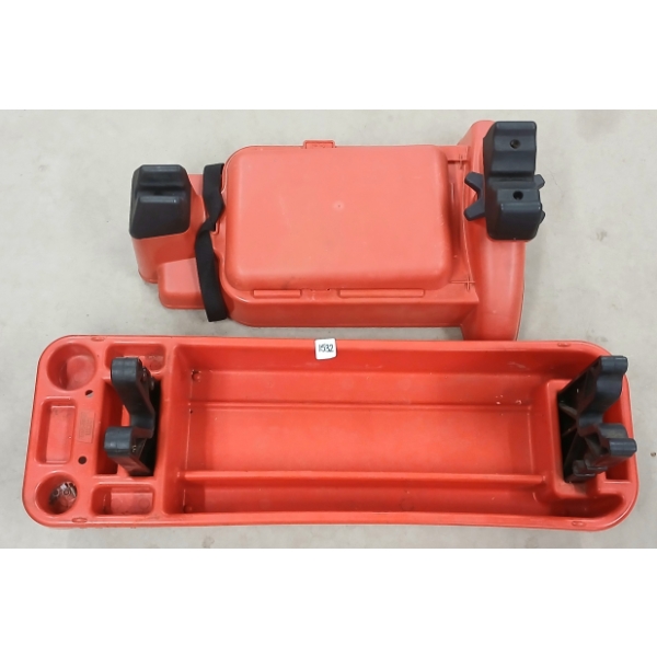 LOT OF 2 - GUN RESTS