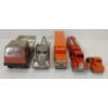 Image 3 : LOT OF 5 - TIN & DIECAST VEHICLES - INCL TOOTSIETOYS