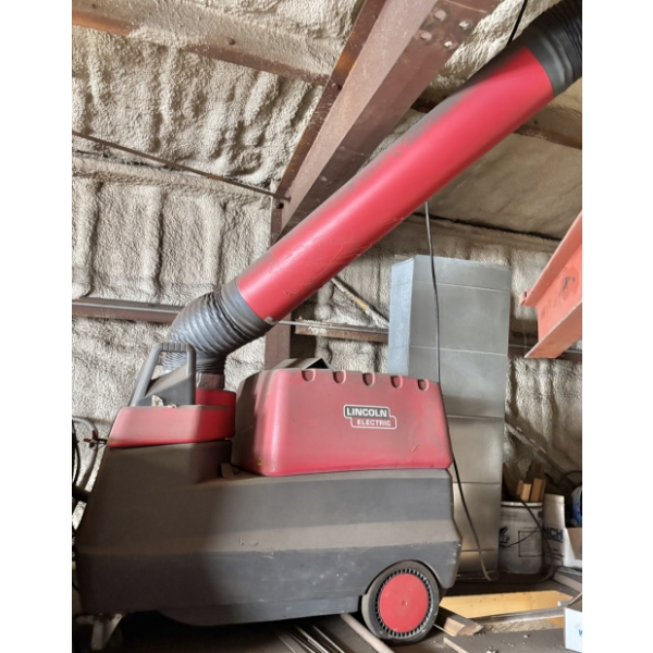 LINCOLN DUST COLLECTOR 